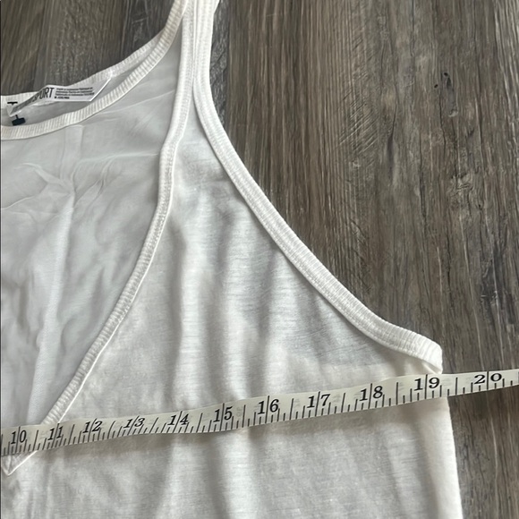 Victoria Sport White Tank Top - Picture 5 of 7
